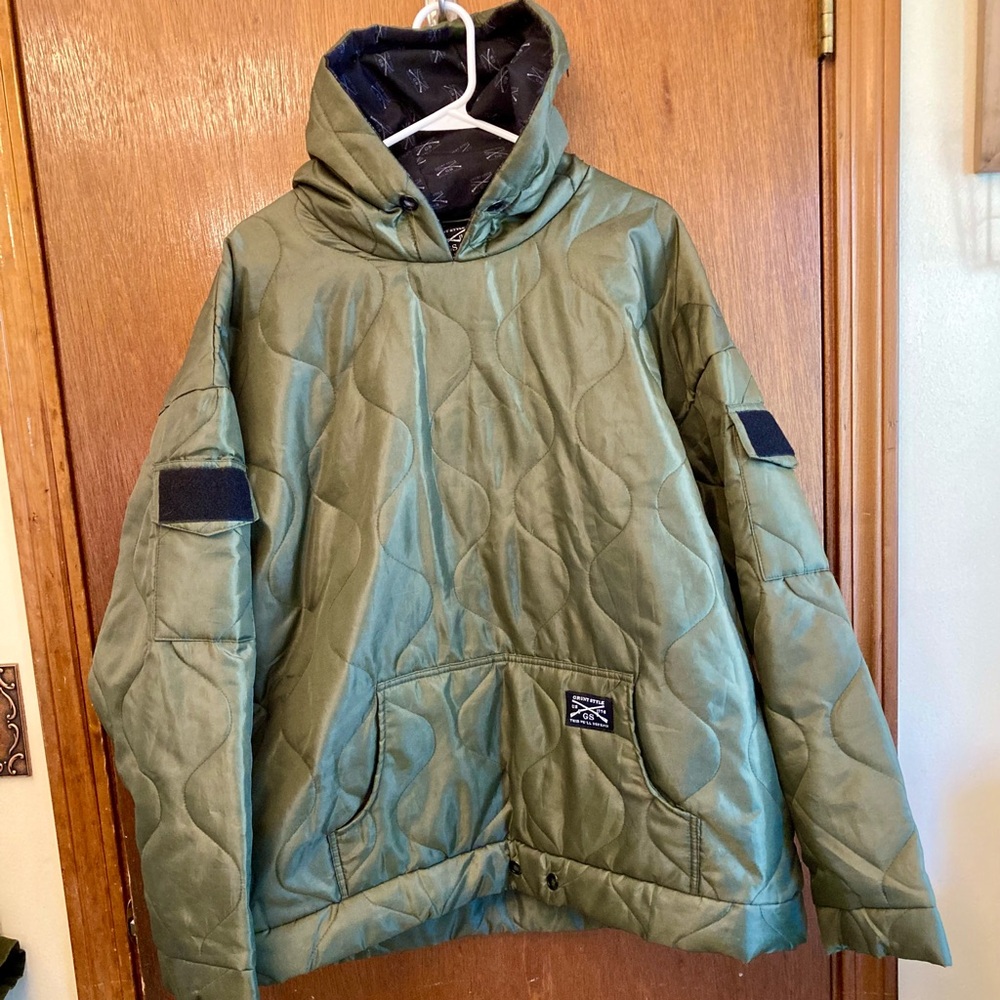 Grunt Style Quilted Woobie Hooded Pullover
Size XL